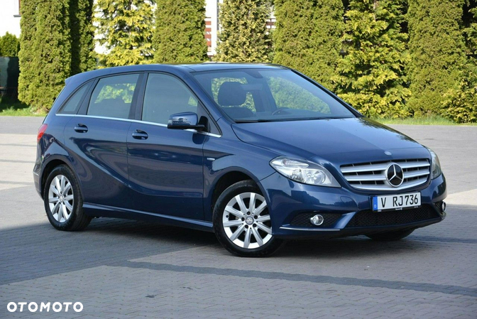 Mercedes-Benz Klasa B 180 (BlueEFFICIENCY) - 9