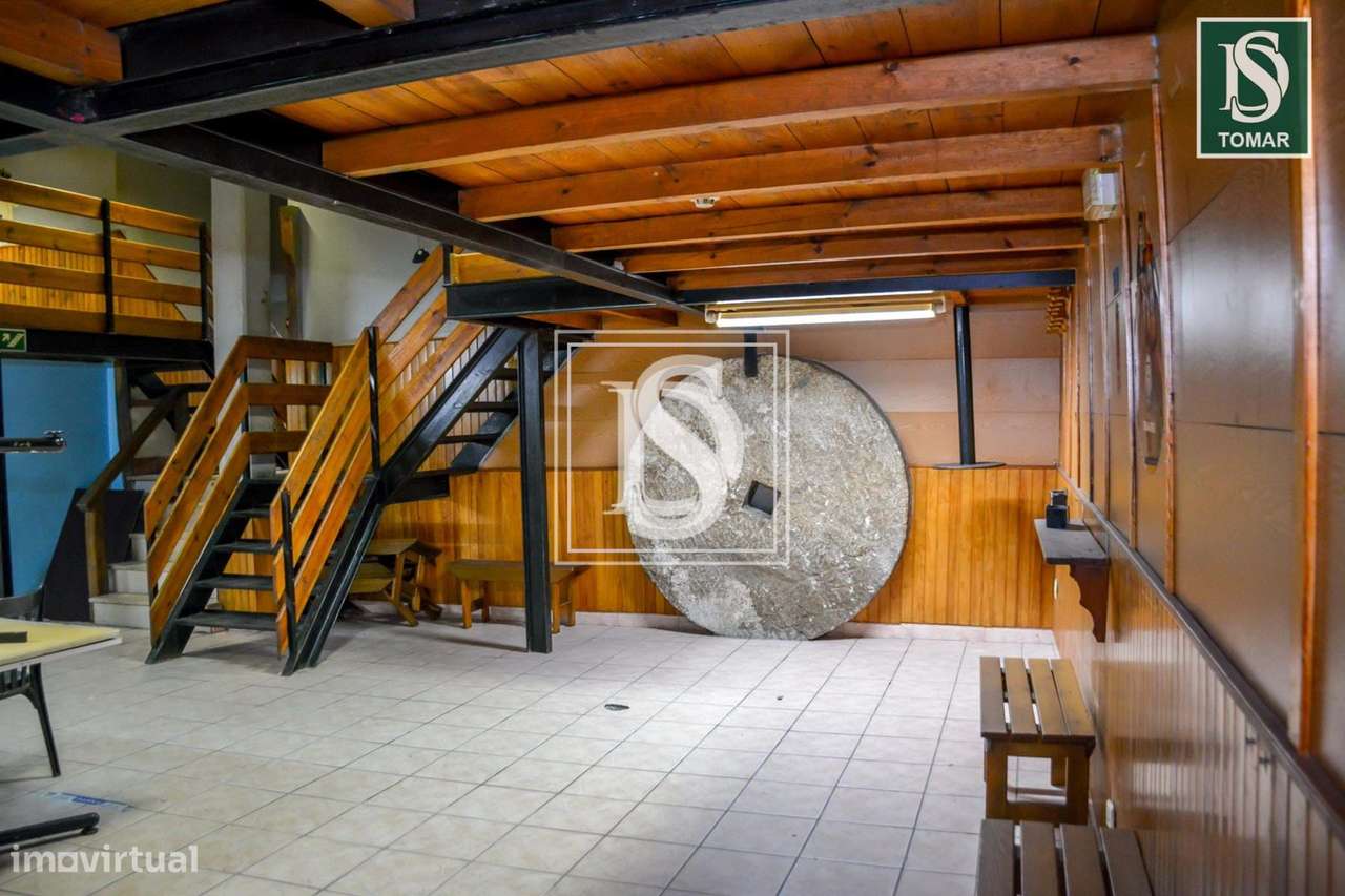 Moradia Geminada T2+1 em Alburitel - Grande imagem: 3/25