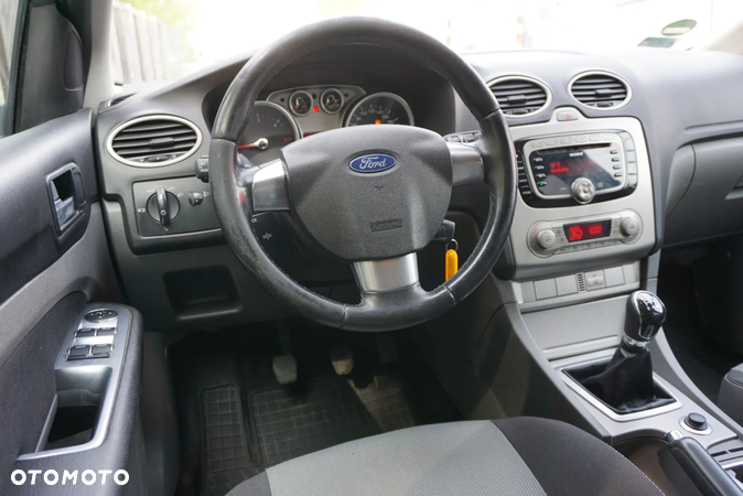 Ford Focus 1.6 TDCi Trend - 10