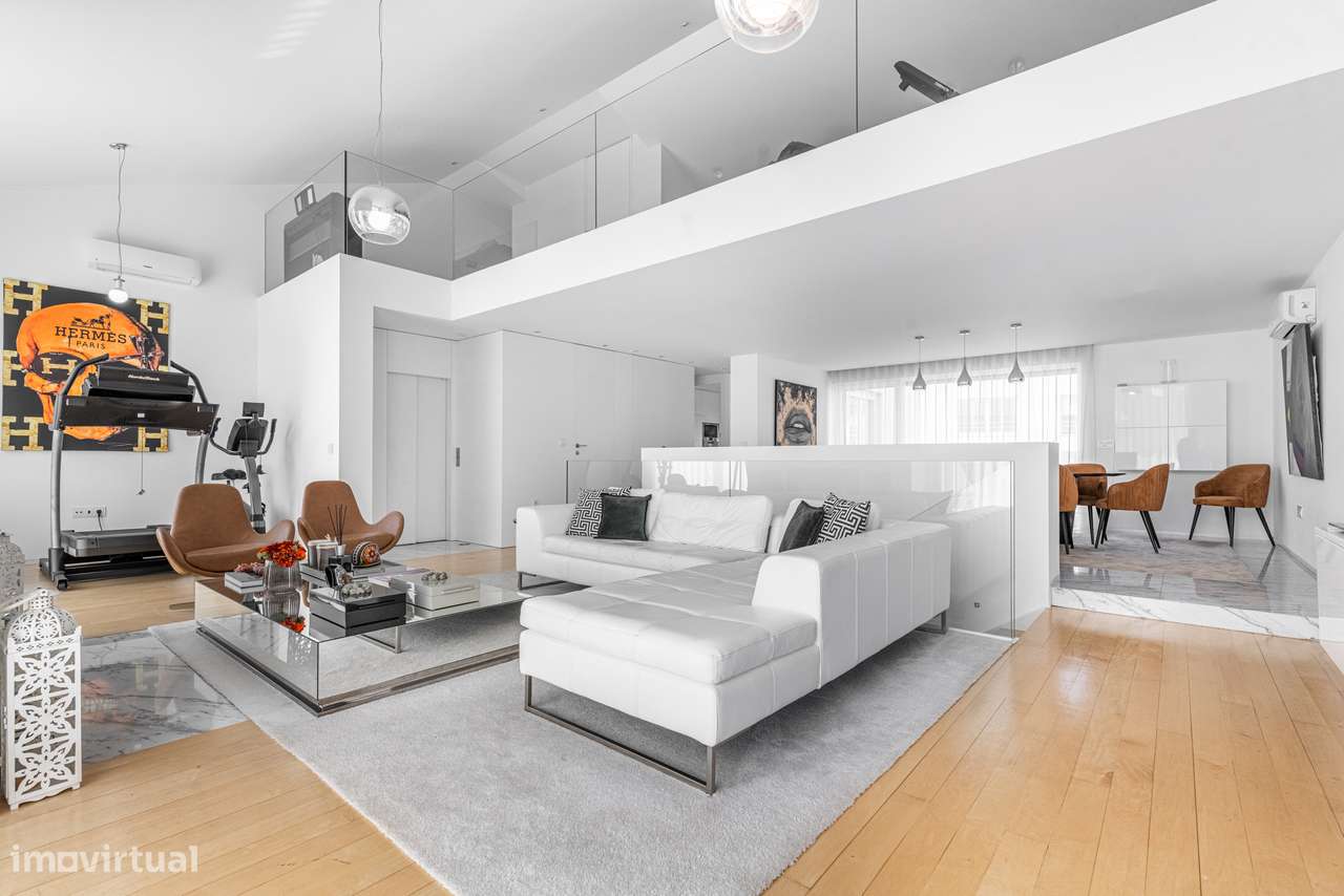 Penthouse T3 Triplex à venda em Braga-19