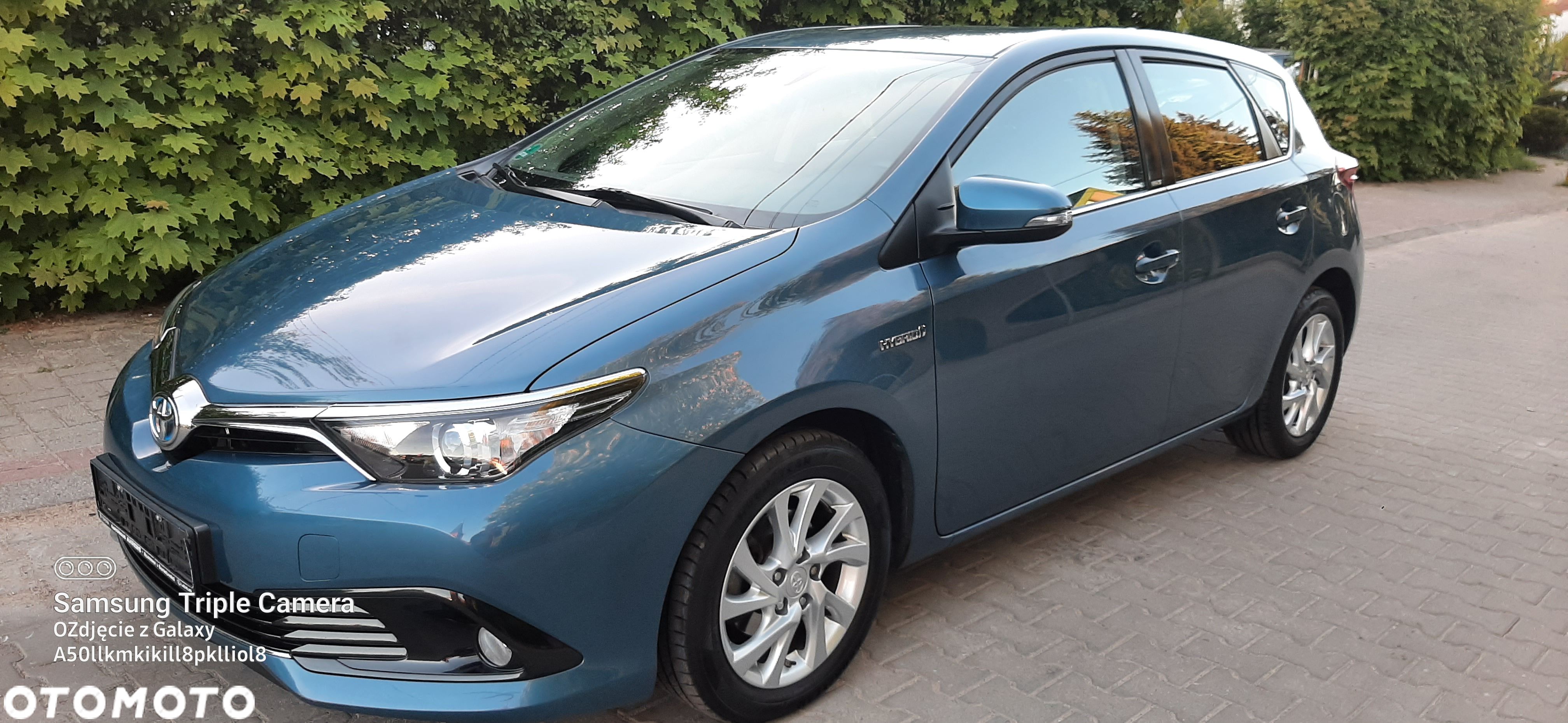 Toyota Auris 1.8 VVT-i Hybrid Automatik START Edition - 1