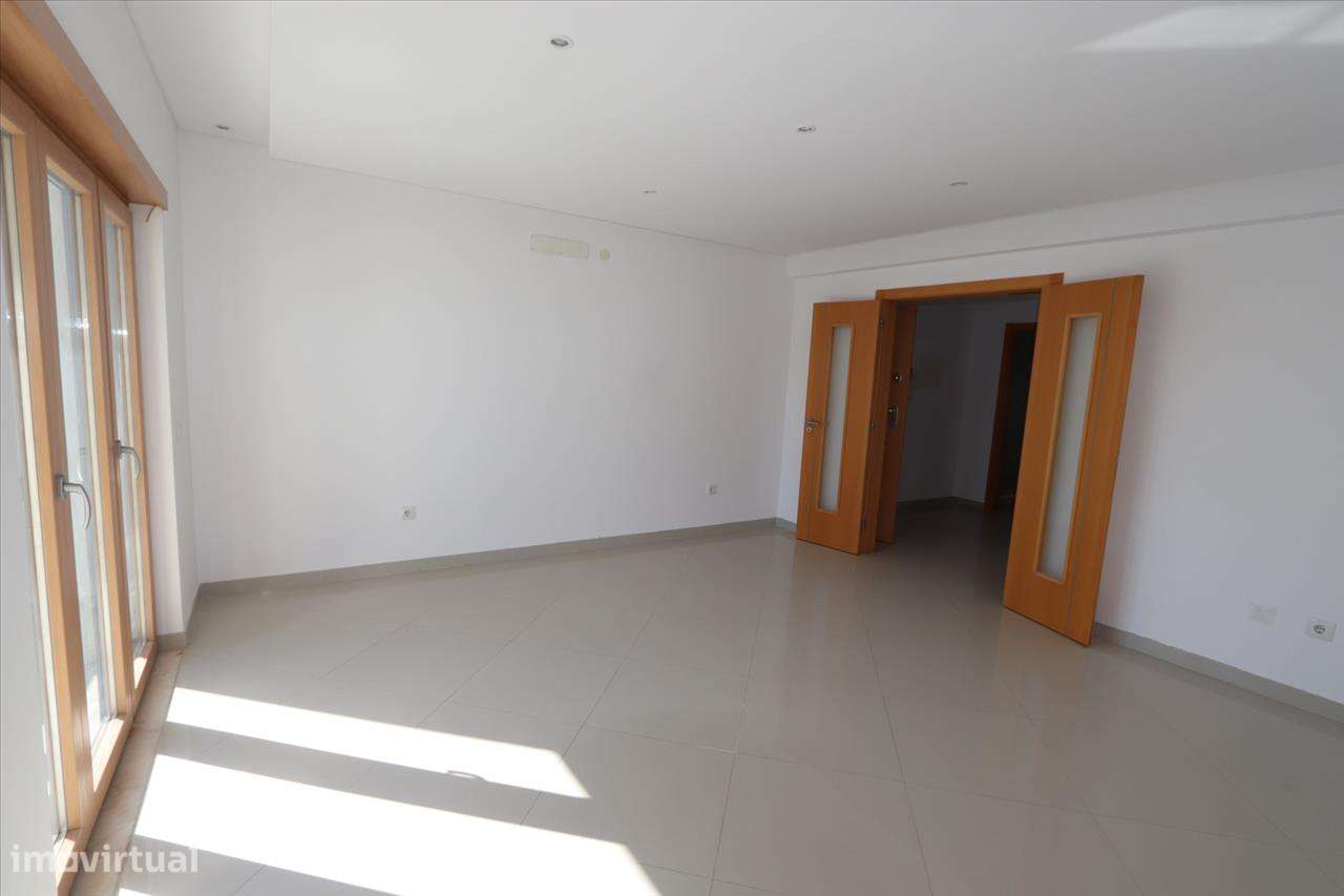 Anúncio Century 21 Portugal - Grande imagem: 3/16