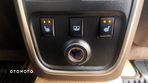 Lancia Thema 3.0 V6 CRD 24V Automatik Executive - 9