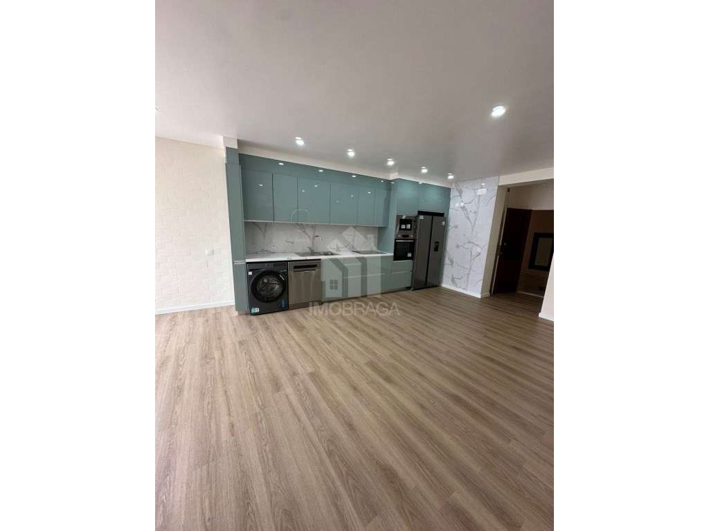 Venda Apartamento T1+1 Remodelado, nas Caxinas, Vila do Conde-5