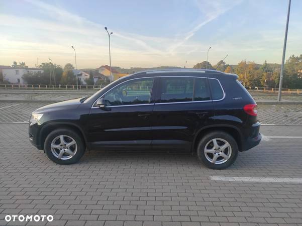 Volkswagen Tiguan - 6