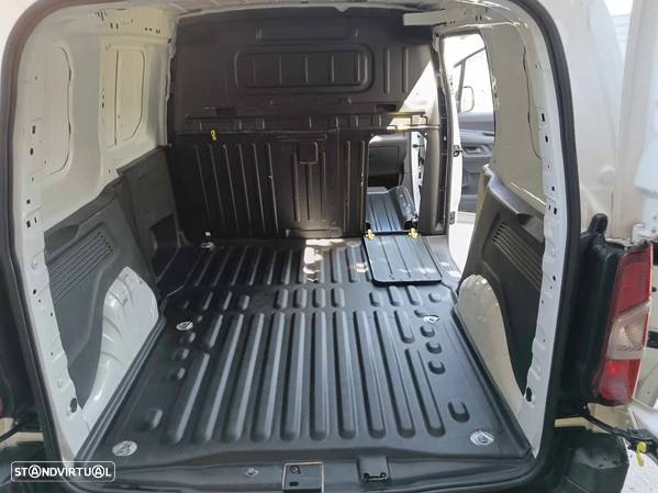 Opel Combo 1.6 Cdti 3 LUGARES - 14