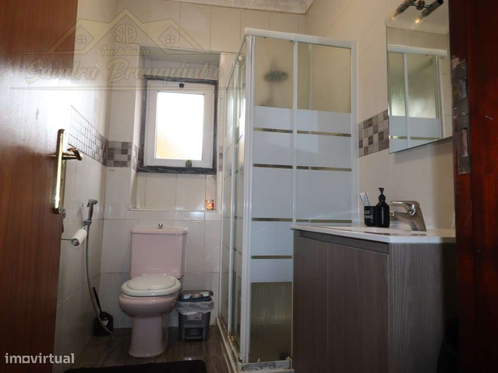 Apartamento T2 com terraço-15