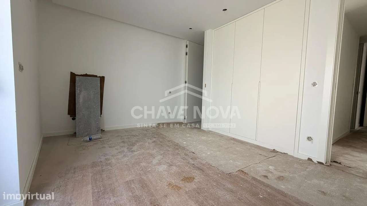 T3 Novo c/ 2 Lugares de Garagem na Maia-32