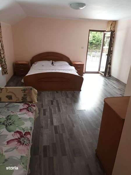 Casa de inchiriat/vacanta - Imagine principală: 5/8