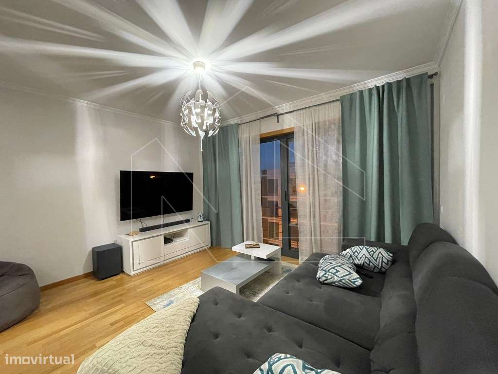 Apartamento T2 Premium no coração da Curia-1