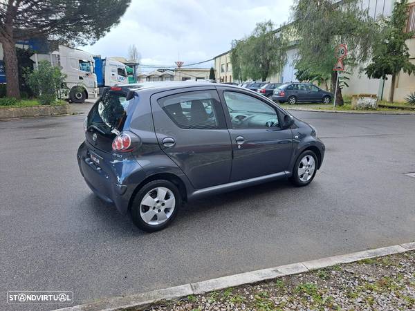 Toyota Aygo 1.0 Style Pack - 18