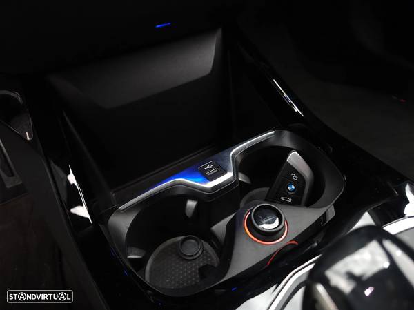 BMW 118 i Pack M Auto - 24