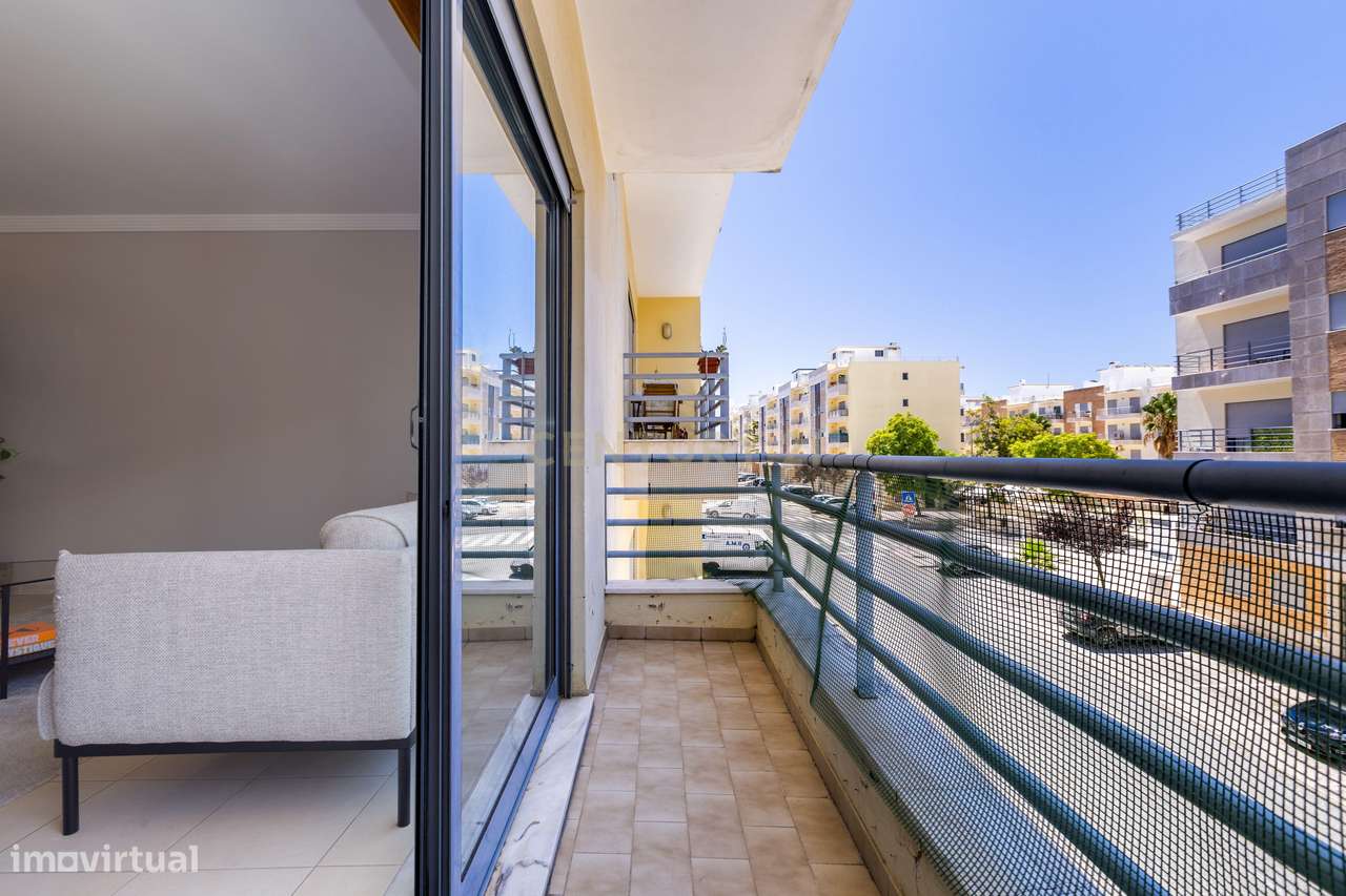 Apartamento T3 com Garagem na Quinta João de Ourém — Olhão-5
