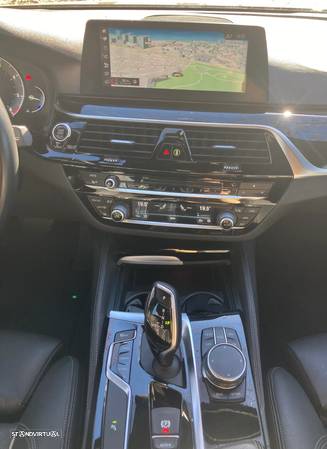 BMW 530 d Line Luxury Auto - 13