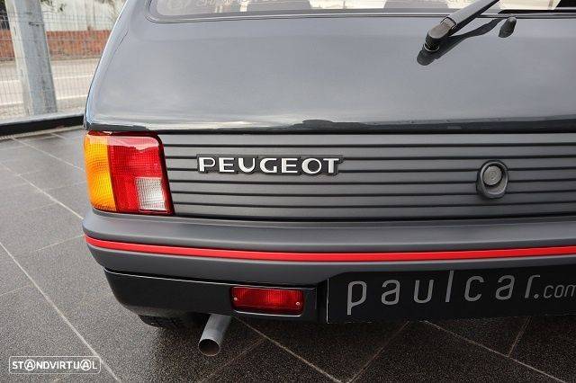 Peugeot 205 - 11
