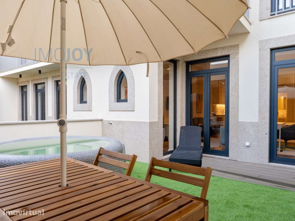 Espetacular T1+1 no Marquesa Palace, Porto - Grande imagem: 2/87