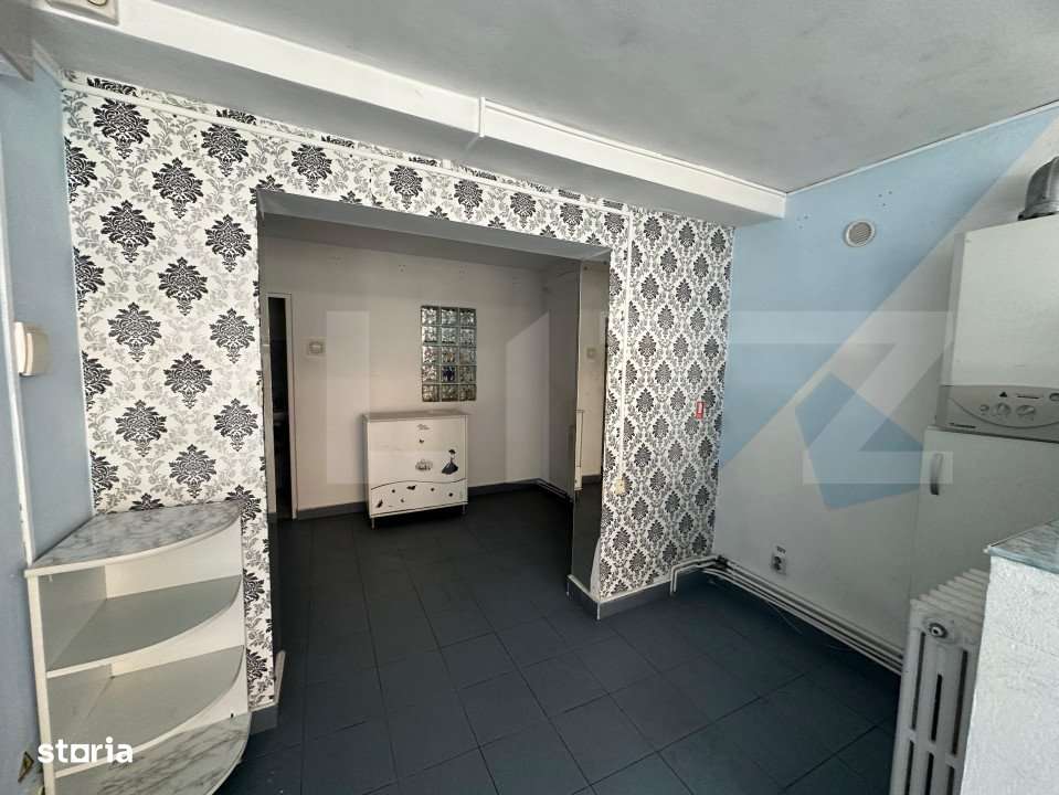 Spatiu Comercial de inchiriat, 35 mp, zona Cetate - Imagine principală: 2/5