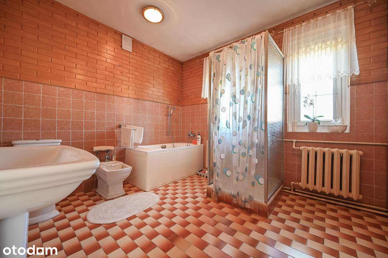 Wolnostojący dom blisko jeziora-16