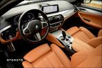 BMW Seria 5 520d Touring M Sport Edition - 22