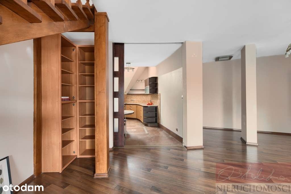 Z dużym tarasem z widokiem w super lokalizacji-16