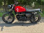 Triumph Bonneville - 1