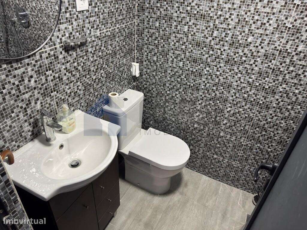 Moradia T3 em Matosinhos — Conforto e Elegância-37