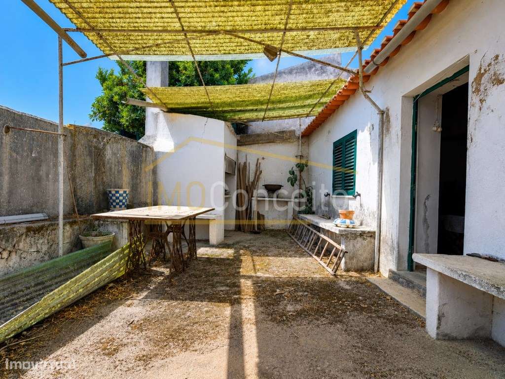 Moradia T4 com Quintal em Santa Margarida da Coutada Espaço e Tranq...-5