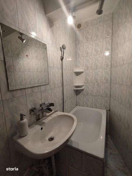 Garsoniera de Inchiriat - Imagine principală: 5/6