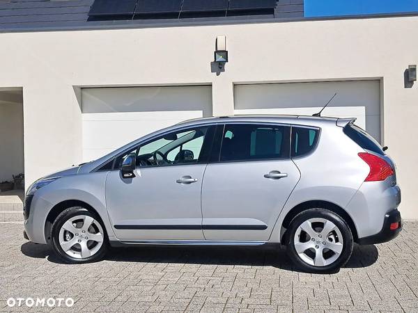 Peugeot 3008 2.0 HDi Premium+ - 4