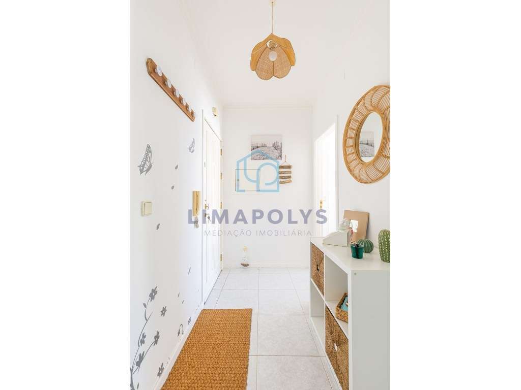 Bonito apartamento T1 com terraço privado-9
