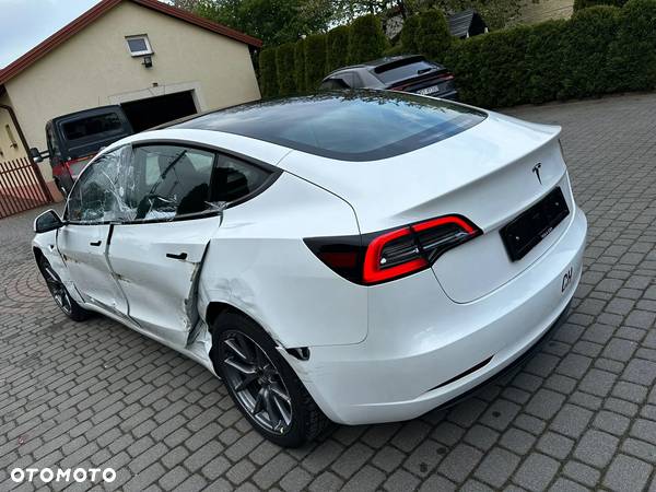 Tesla Model 3 RWD Hinterradantrieb - 4