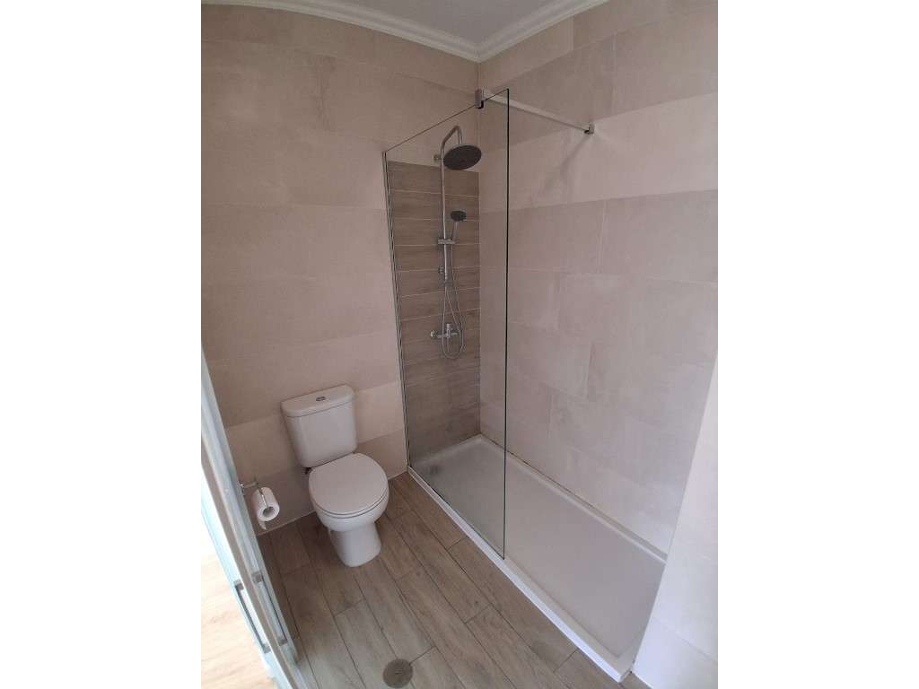 Andar Moradia T3 Renovado com Garagem - S. Cosme, Gondomar-35