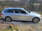 BMW Seria 3 330d xDrive DPF Touring - 4