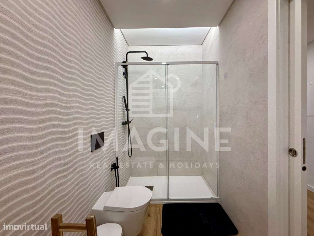 Apartamento T2 com Terraço e Espaço Independente na Fonte Nova, Bai...-7