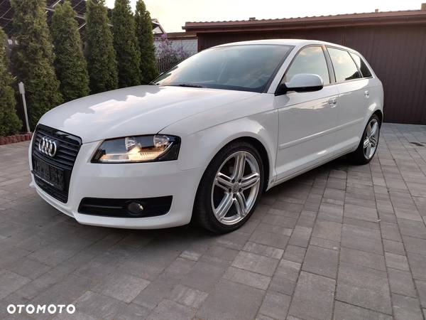 Audi A3 - 1