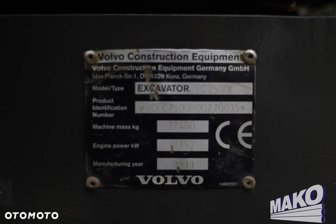 Volvo EC250DL - 11