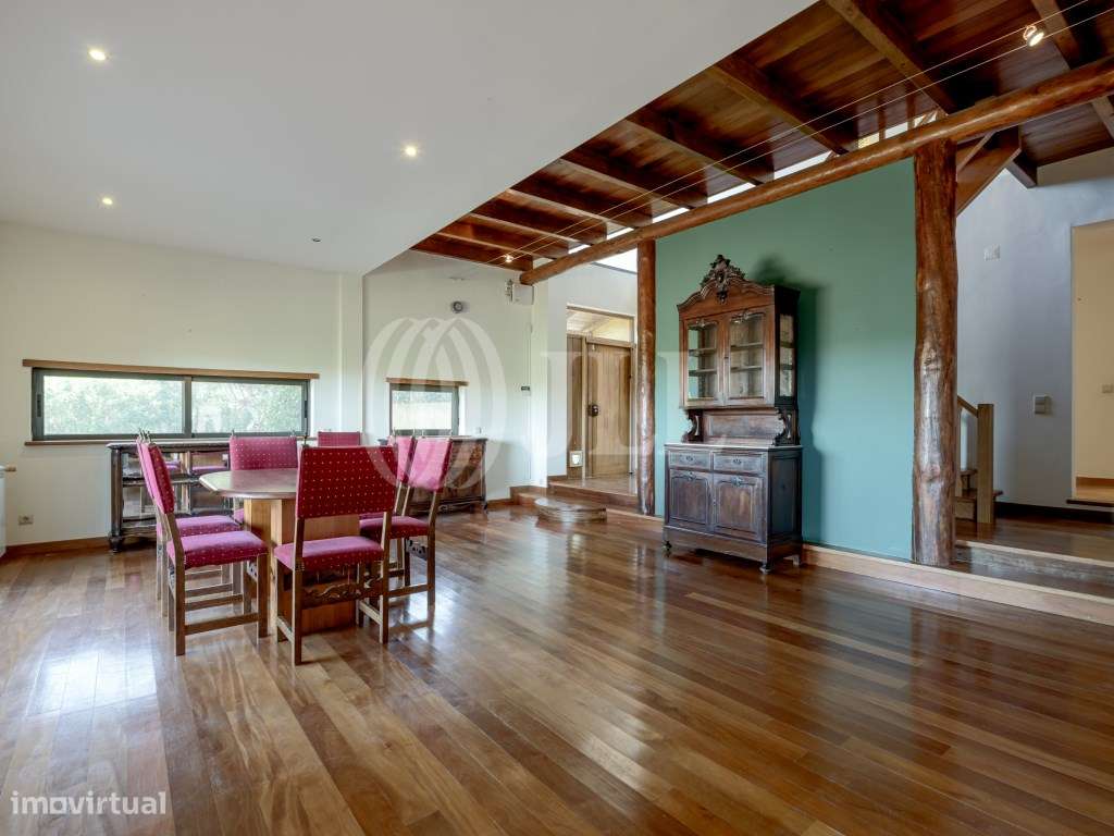 Moradia T4 com terreno urbano, em Alcantarilha, Silves, Algarve - Grande imagem: 4/35