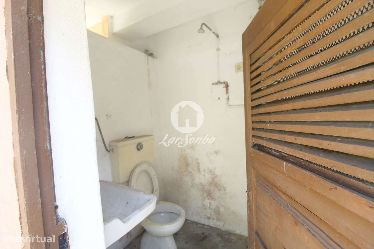 Andar Moradia T1 em Valbom, próximo a Gramido-21