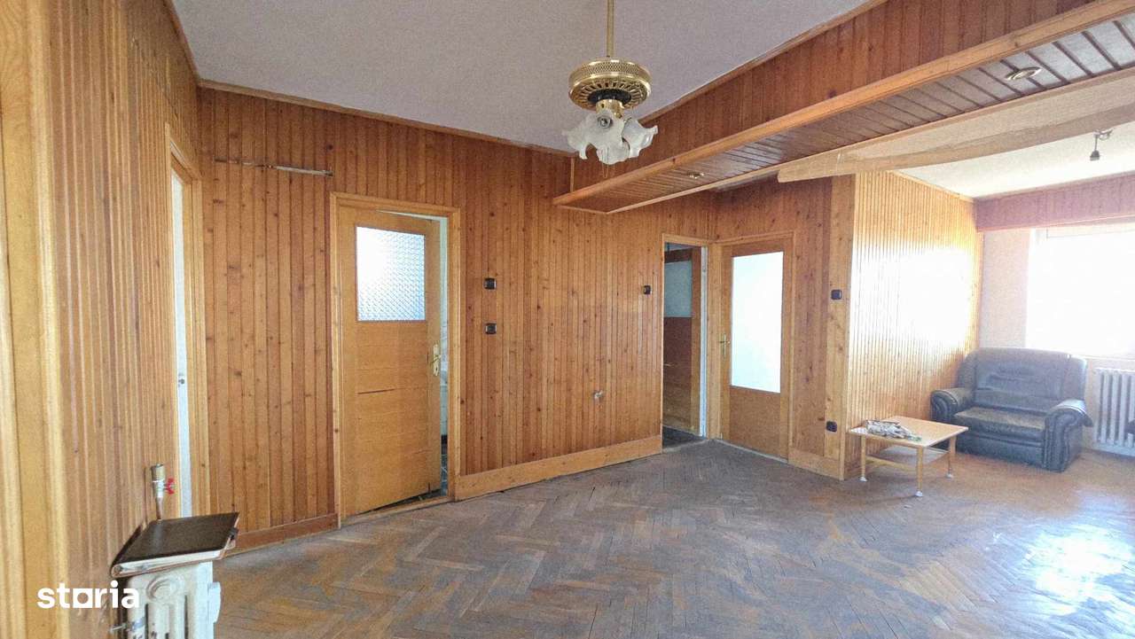 Apartament 4 camere de vanzare, central, blvd. Magheru-8