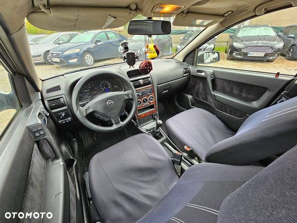Opel Astra II 1.7 DTI Comfort - 9