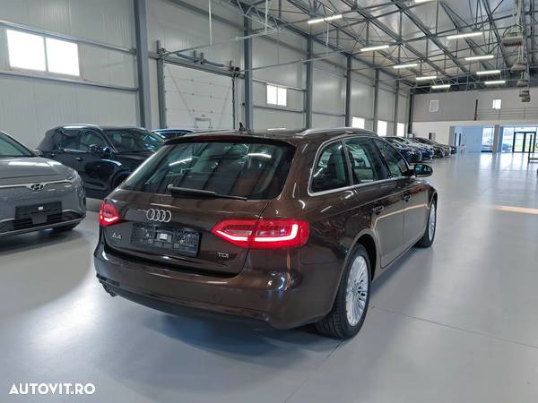 Audi A4 Avant 2.0 TDI e DPF Ambiente - 6