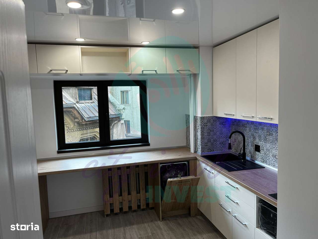 4 camere spațios Unirii | Vedere emblematică la Fântâni | Etaj 1 - Imagine principală: 4/16