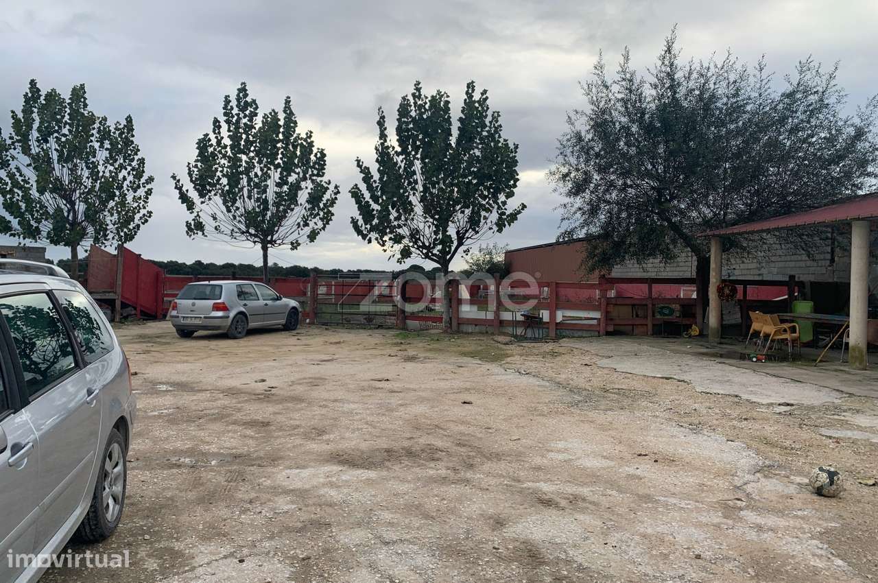 Excelente Restaurante, muito bem localizado com 2 moradias e zona d... - Grande imagem: 1/21