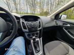 Ford Focus 1.6 Ambiente - 17