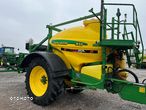 John Deere 832 - 11