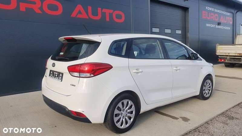 Kia Carens 1.7 CRDi 115 Dream Team Edition - 3