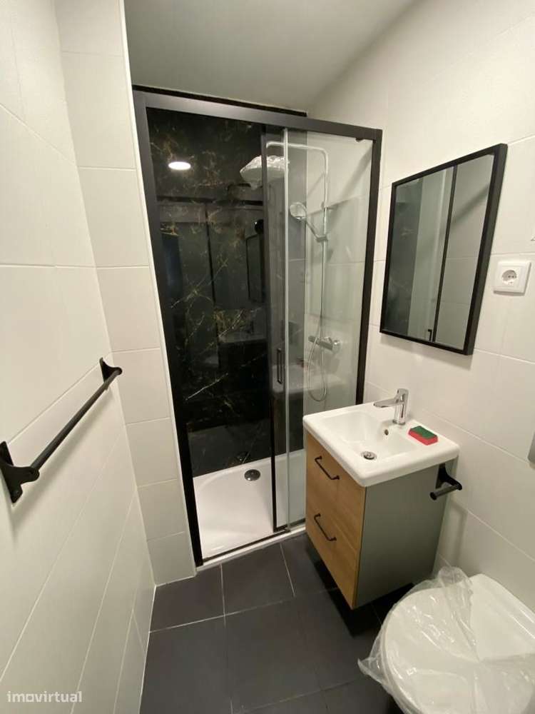 Arrenda T1 Alfama - Grande imagem: 5/11