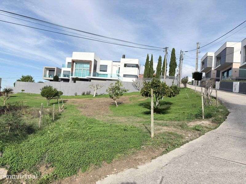 Terreno unico, localizado  no centro de torres Vedras - Grande imagem: 4/4
