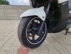 Kymco Downtown - 17