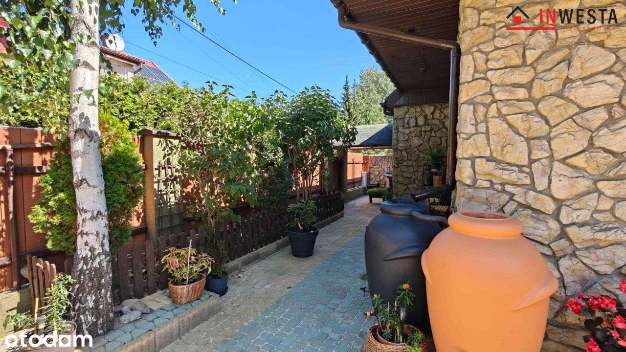 Klimatyczny, wolnostojący dom w dobrej lokalizacji - Pełny obrazek: 2/14